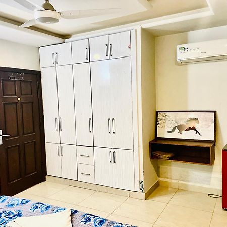 Stunning And Peaceful 1Bhk,Free Parking + Wifi Apartment Islamabad Exterior photo